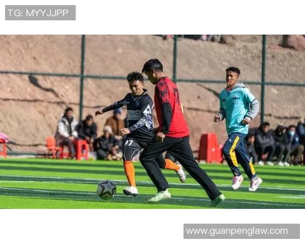 昌都足球球星崛起的背后 他们如何将这座高原城市的梦想带向绿茵场 昌都足球球星崛起的背后 他们如何将这座高原城市的梦想带向绿茵场