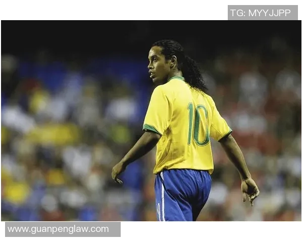 足球巨星回归之路:从离开到重返绿茵场的荣耀与挑战 足球巨星回归之路:从离开到重返绿茵场的荣耀与挑战