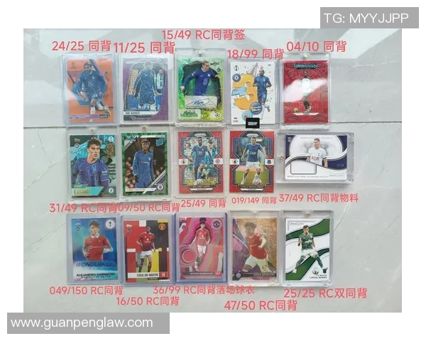 足球球星卡三色折纸创意教程打造专属球迷收藏精品 足球球星卡三色折纸创意教程打造专属球迷收藏精品